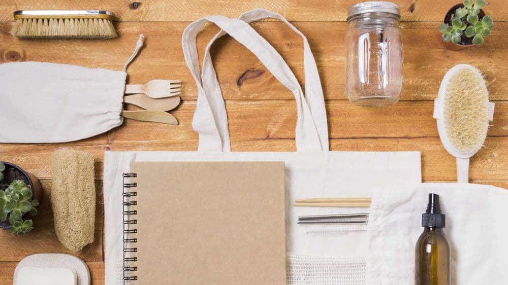 Love the Earth, Let's Use Eco-Friendly Merchandise!