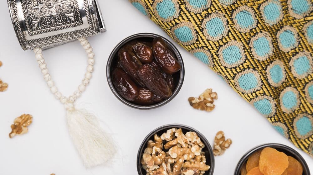 7 Recommended Ramadan Merchandise for Company Iftar Gathering